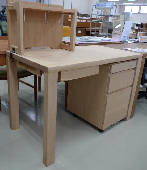カリモク　学習机